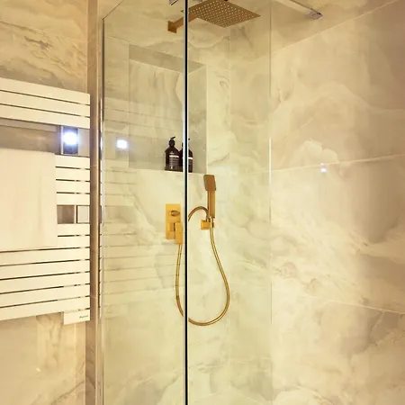 Elegant - 2br- 6p- Gare Saint Lazare * Parigi